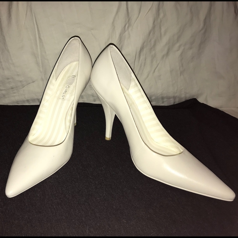 SZ 7 BCBG Girls Off White Heel
